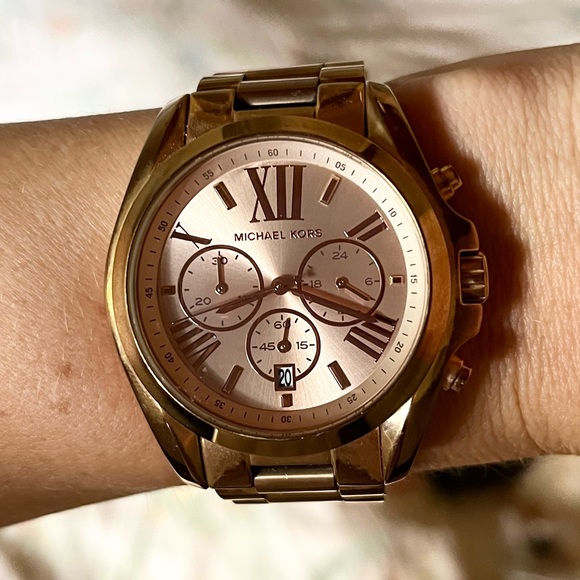 Michael Kors Rose Gold Watch - Picture 1 of 7